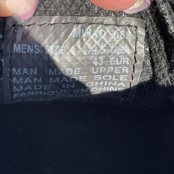 Lugz WALLY Chukka Boots Men’s 9.5 Black Nubuck Faux Suede Mid Ankle Lace Up - Picture 11 of 12